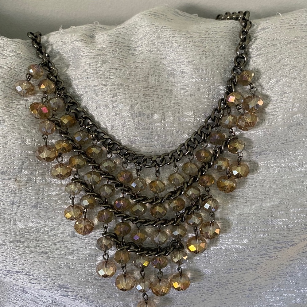 Brand new crystal necklace